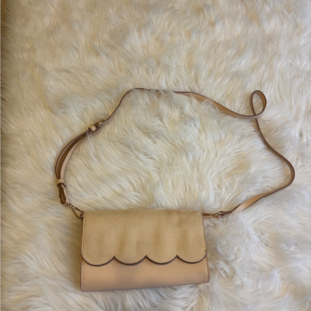 Lauren Conrad purse